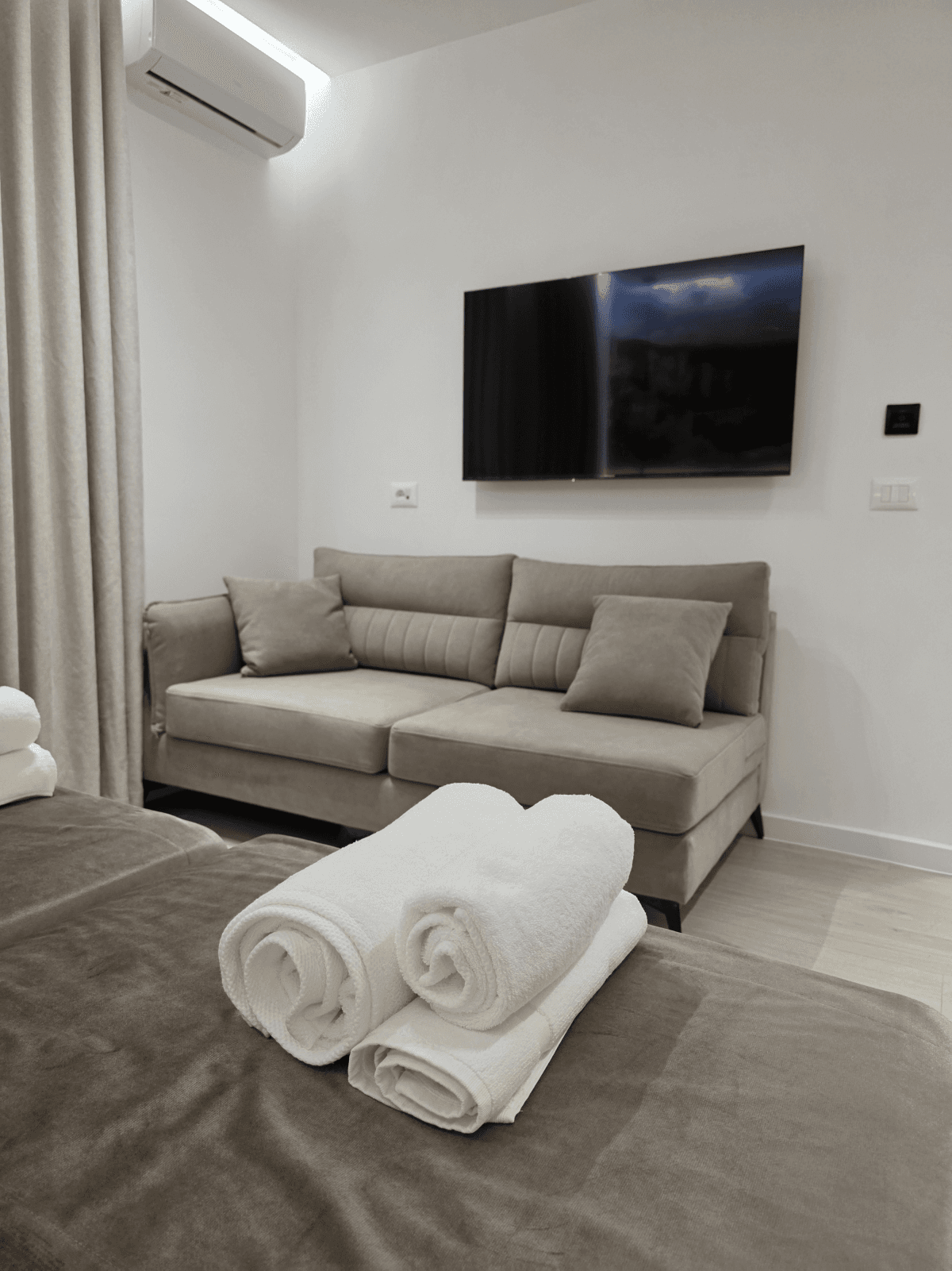 Triple Room with Balcony